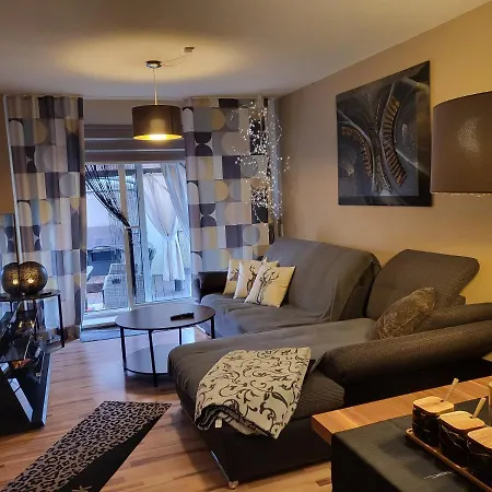 Appartement Zum Goldenen Hirsch Am Paulaner à Höxter Extérieur photo